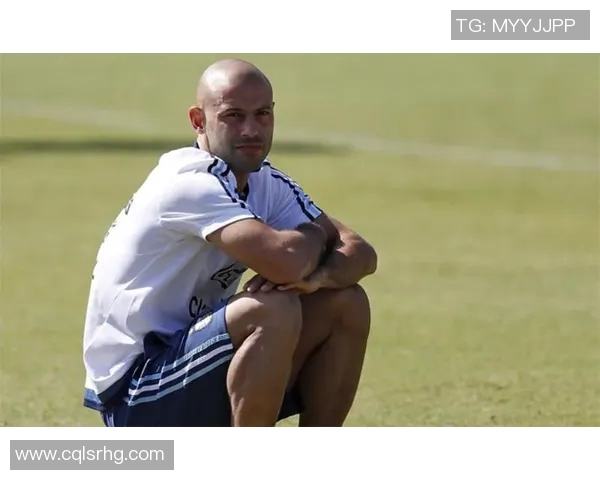 足球明星小马哥的精彩瞬间与职业生涯回顾图片展示